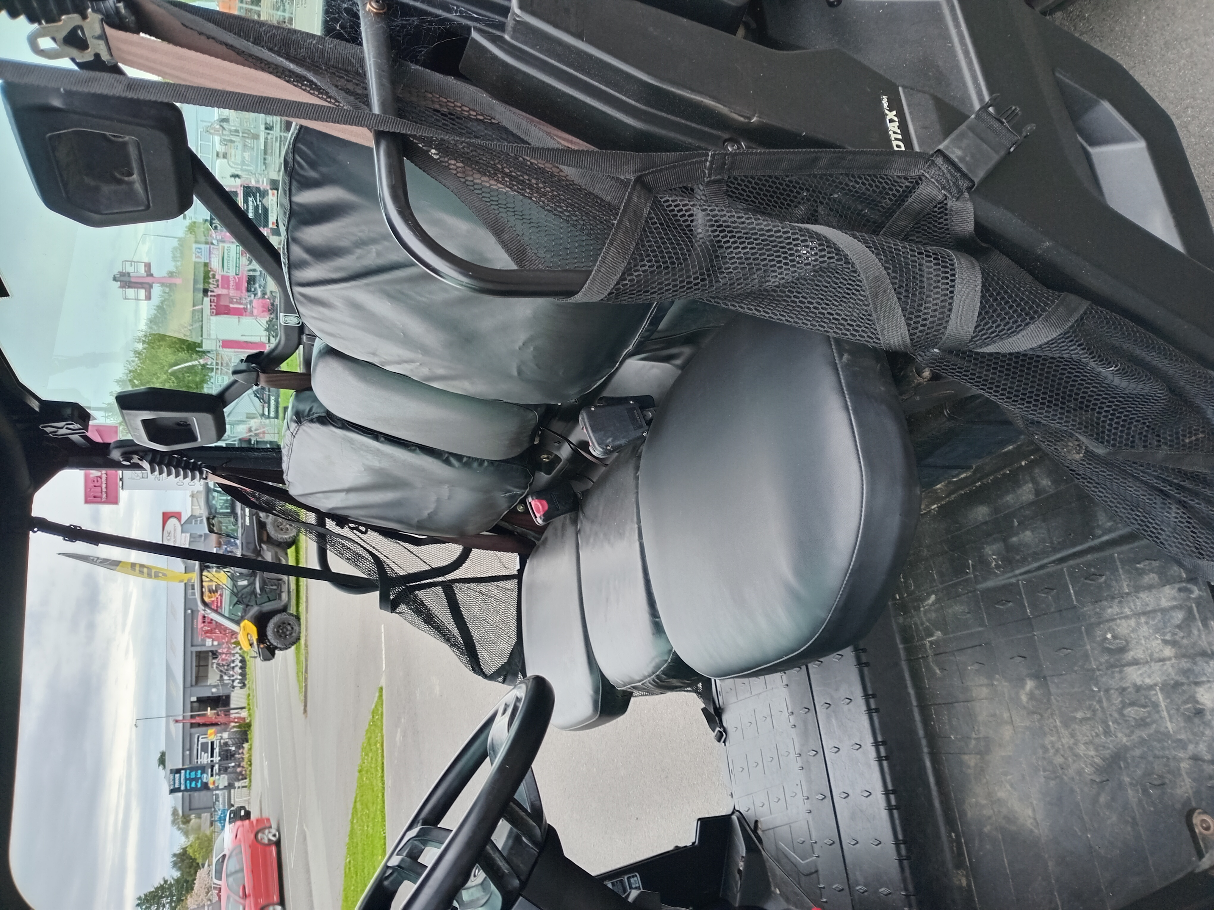 2016 Can-am Defender HD8 DPS - 3